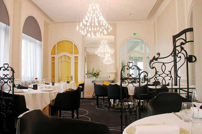 Prix Des Menus Château Blanchard Chazelles Sur Lyon