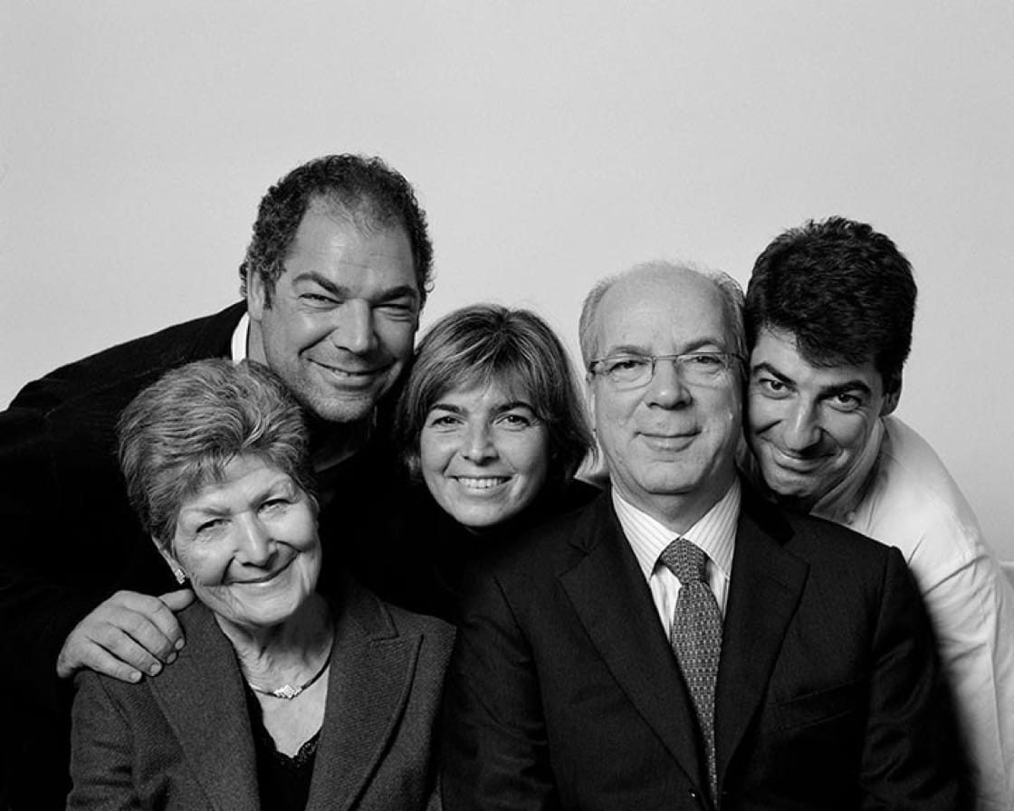 Massimiliano Alajmo (far right), mother Rita Chimetto (far left) and the rest of the Alajmo family