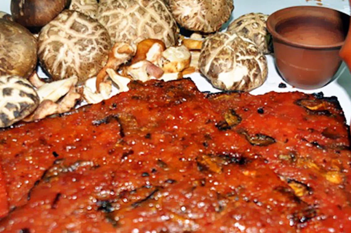 Xi Shi's unusual bak kwa creations incorporate ingredients like organic mushrooms, red yeast rice wine and duck meat.