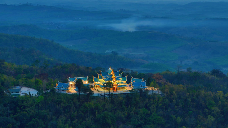 Wat Pa Phu Kon. Photo Courtesy from www.watpaphukon.org.