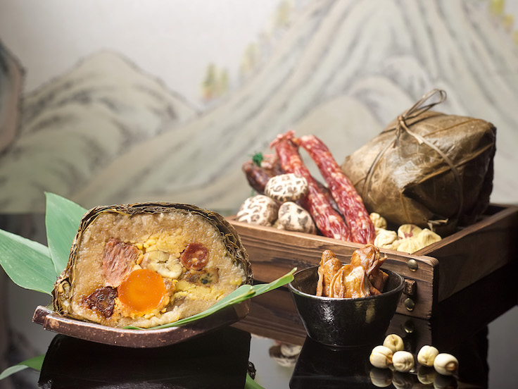 Hai Tien Lo's Traditional Jumbo Rice Dumpling (Photo: Pan Pacific Singapore)