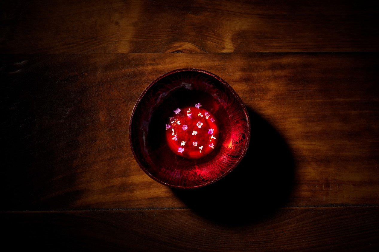 A logy signature of Dragon Fruit / Yuzu Konjac Jelly / Gin (Photo: logy)