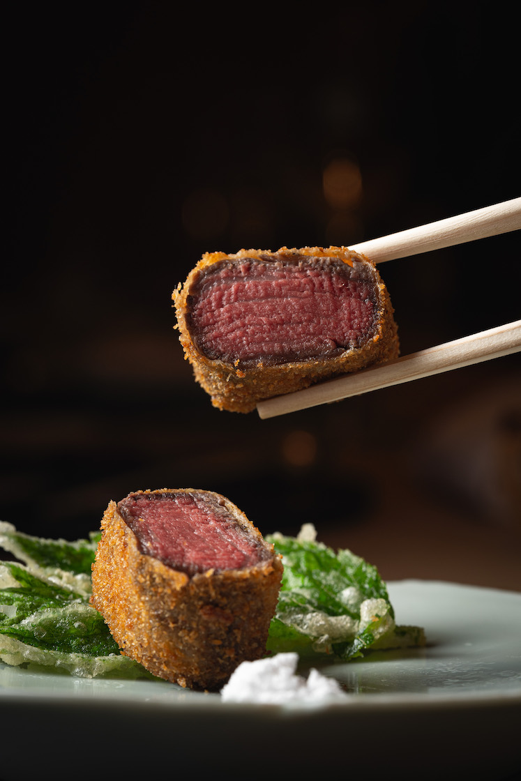 suzuki-fumio-kappo-zuicho-michelin-one-star-hong-kong-wagyu.jpg