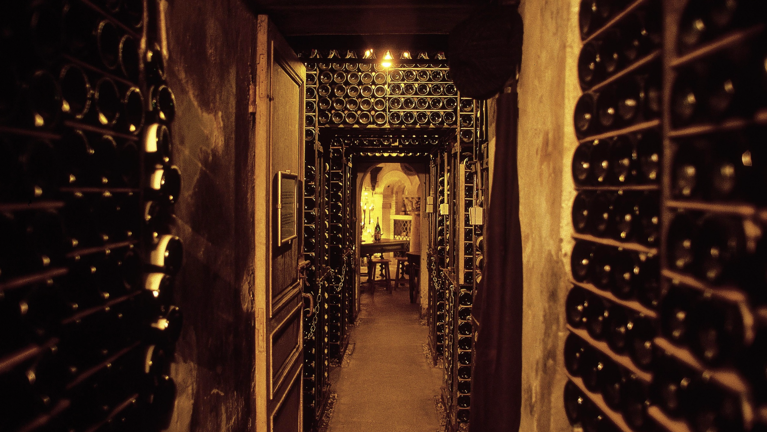 Une partie des caves de La Tour d'Argent, à Paris © Thomas Renaut