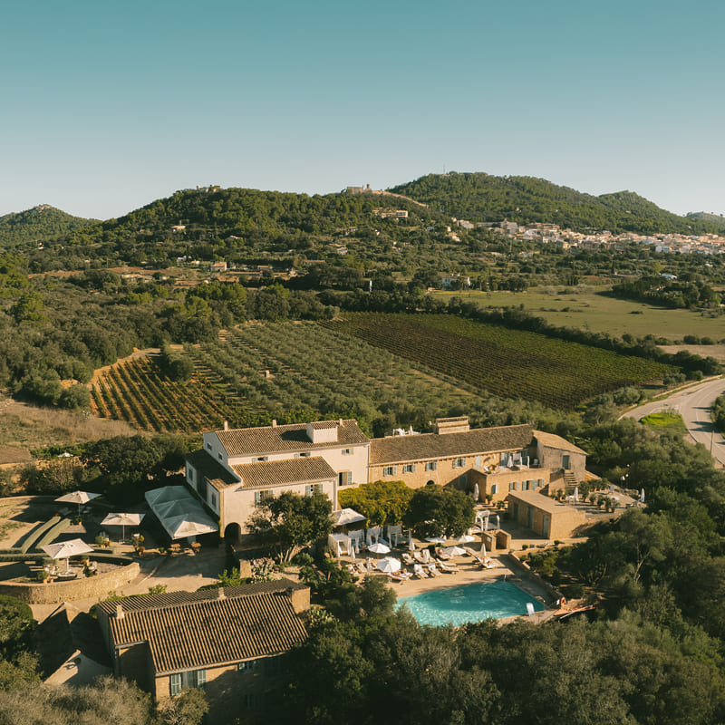 Predi Son Jaumell ocupa una finca del siglo XVI próxima a playas de aguas turquesas de Mallorca. © Predi Son Jaumell