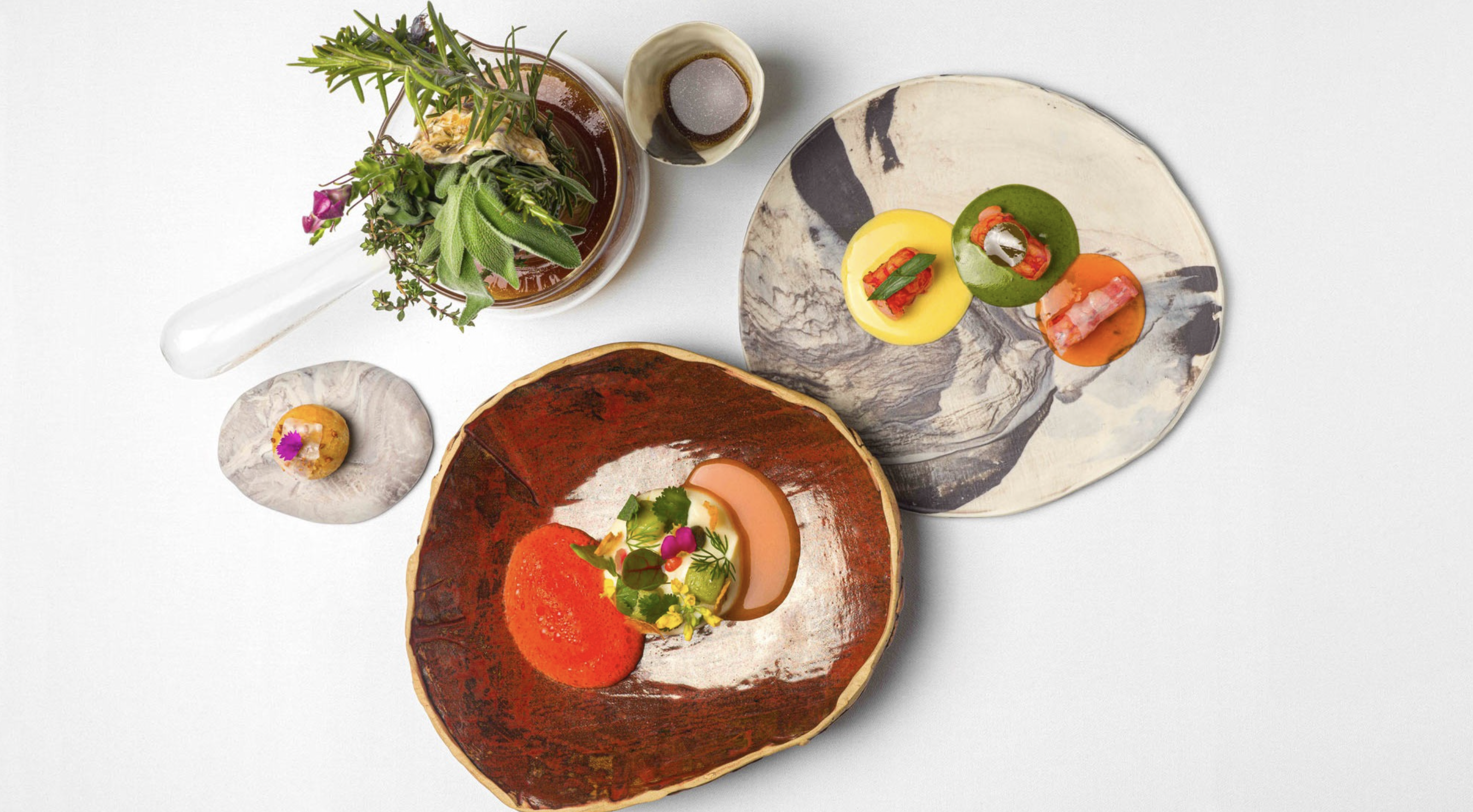 © AM Restaurant