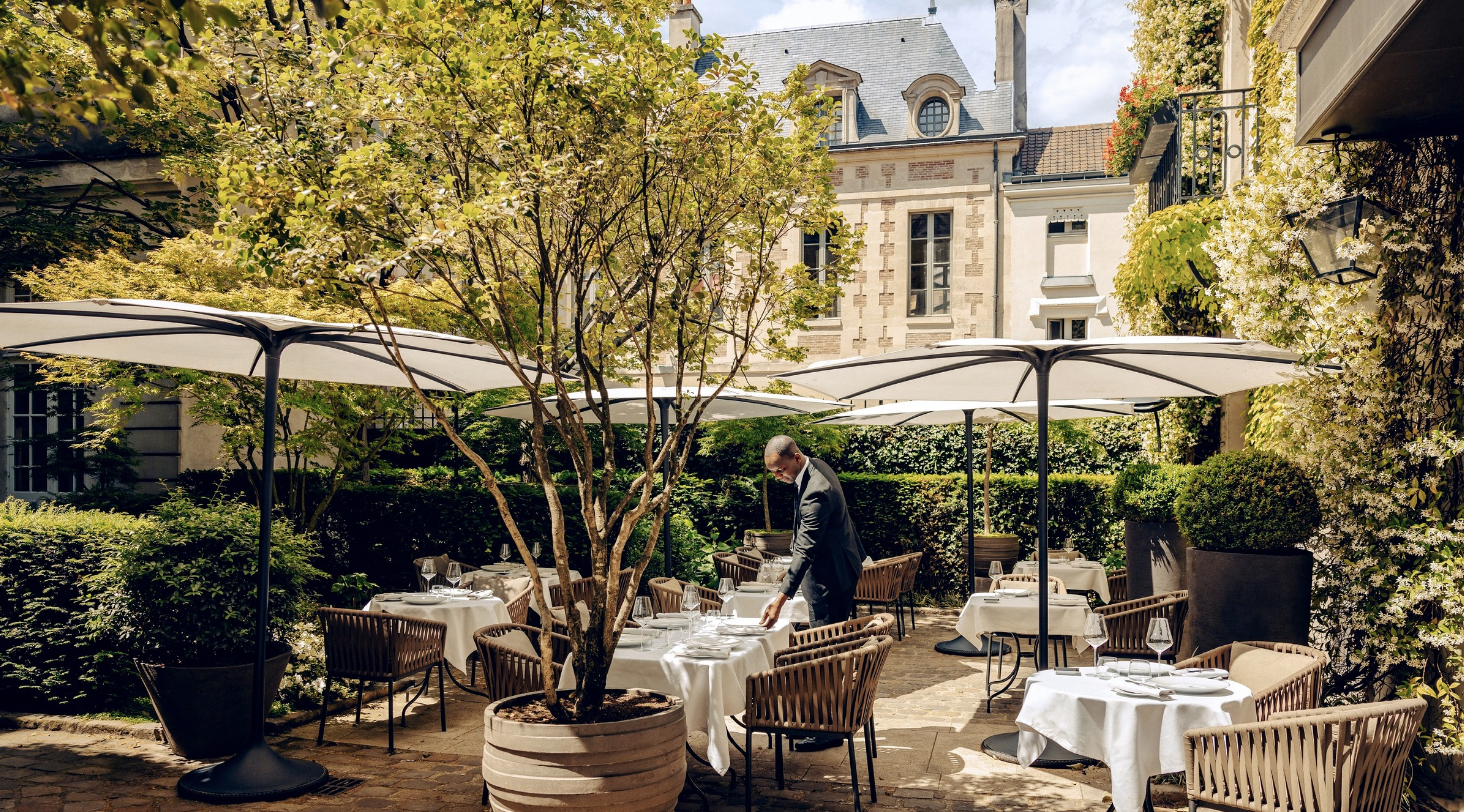 © Pavillon de la Reine