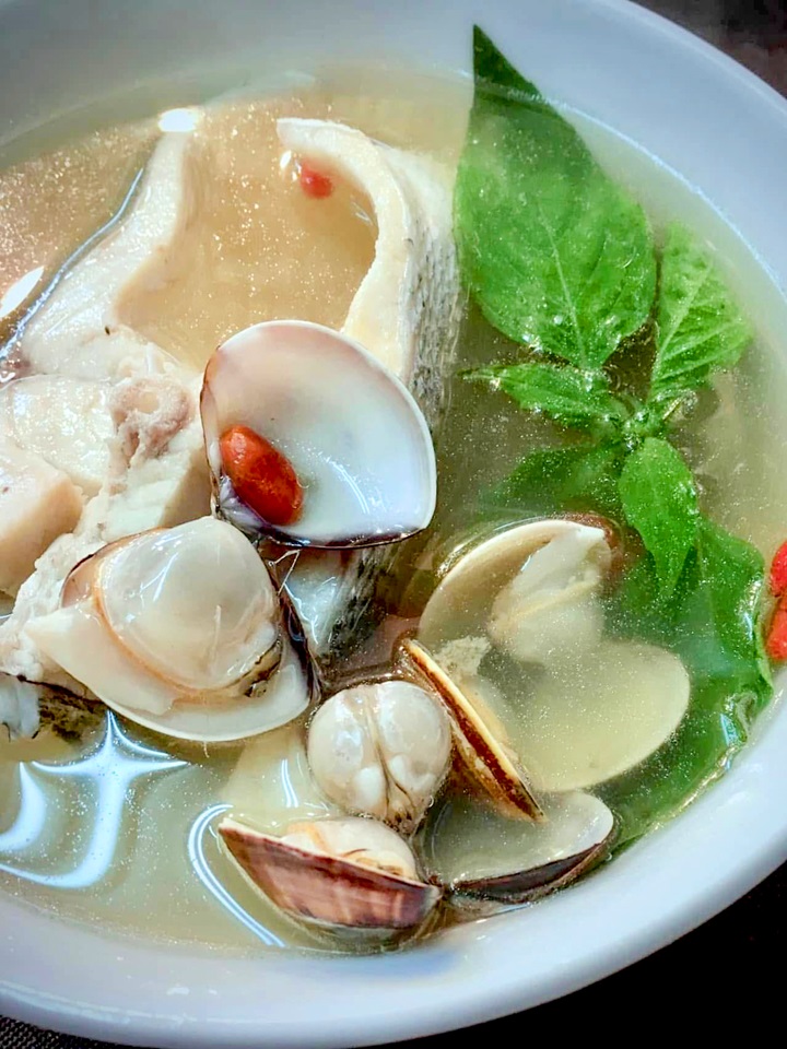 Sea bass soup clam 鱸魚湯 超人鱸魚 Superman (吳宜筠Superman).jpg