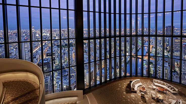 コンラッド大阪 40階ロビーラウンジからの眺望 © Conrad Osaka