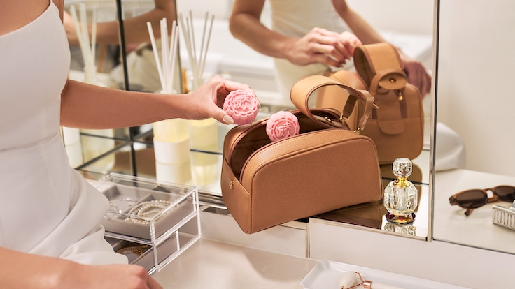 JW Marriott Hotel Singapore brings the X factor with stylish gift carriers