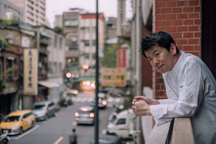 After leaving Shoun RyuGin, Chef Ryohei Hieda opened Eika in the historic neighborhood Dadaocheng, a restaurant that brings his culinary vision to life. (©Li Yu Chu Co., Ltd.)