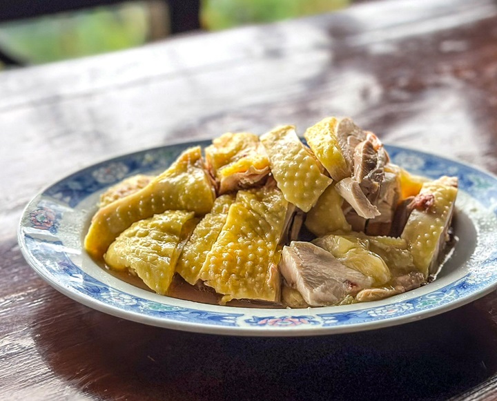 Chicken dish from Geng Ye Yue Mei, (©MICHELIN)