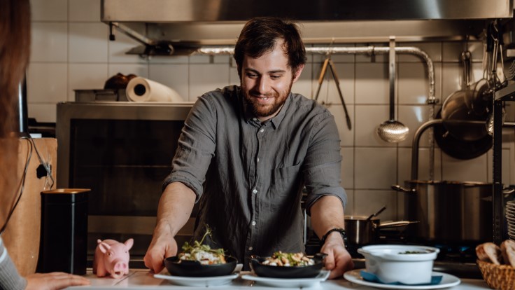 Chef-Owner Ádám Pohner in the kitchen at Iszkor