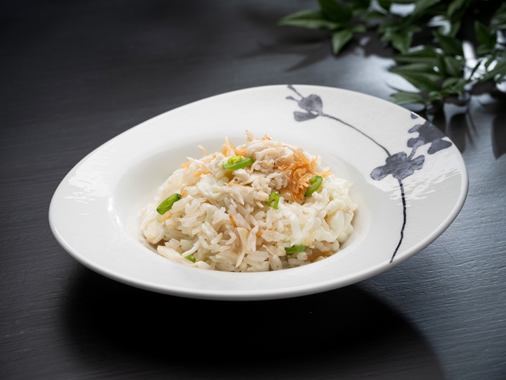 Wok-fried crab meat, scallops, egg white and jasmine rice from One-MICHELIN-Star restaurant Ya Ge. 