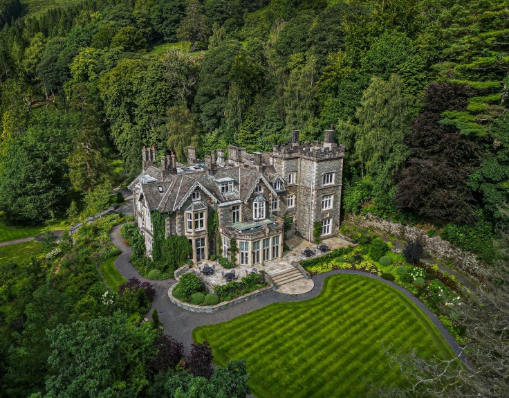 Forest Side's striking Gothic structure, cradled by greenery. © Forest Side Hotel