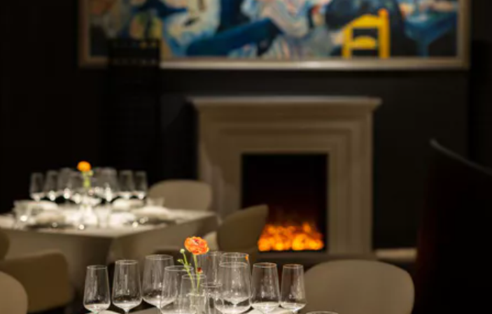 Restaurant interior from MICHELIN-selected restaurant Brustin. (©紀永/Brustin)