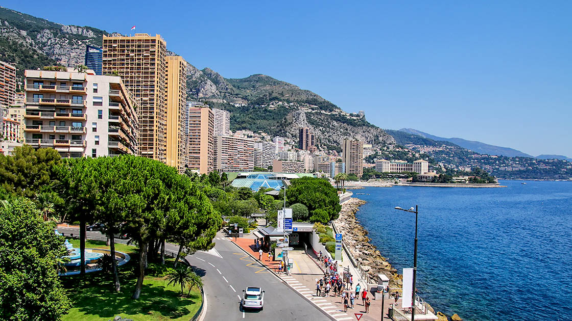 © Donyanedomam/iStock