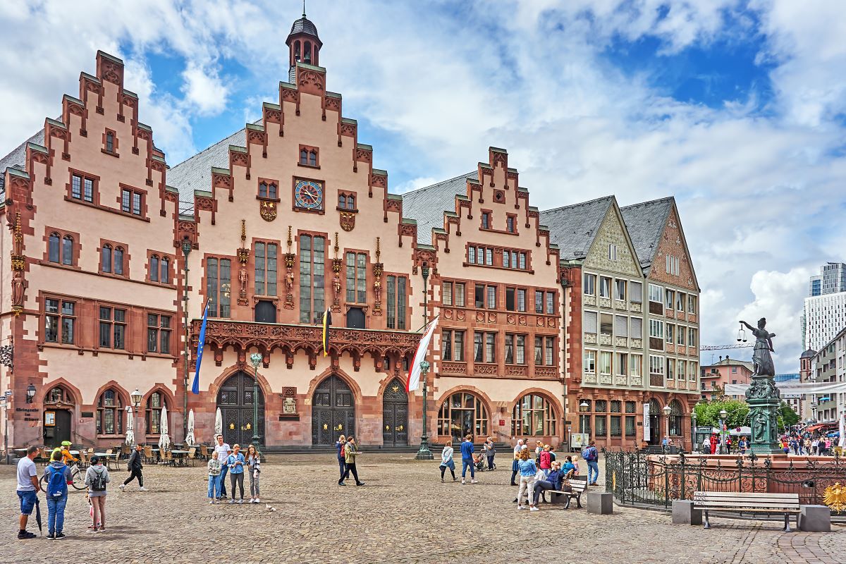 Frankfurter Römer © Thomas Demarczyk/iStock