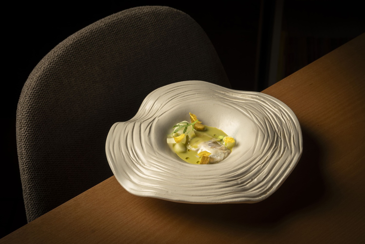 Ostra valenciana, licuado de pepino y yodo. © Mikel Ponce/Simposio