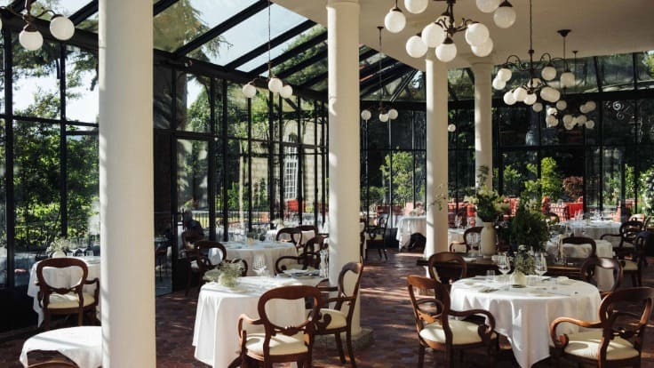 La verrière qui accueille le restaurant A Nepita © Le Mouflon d'Or