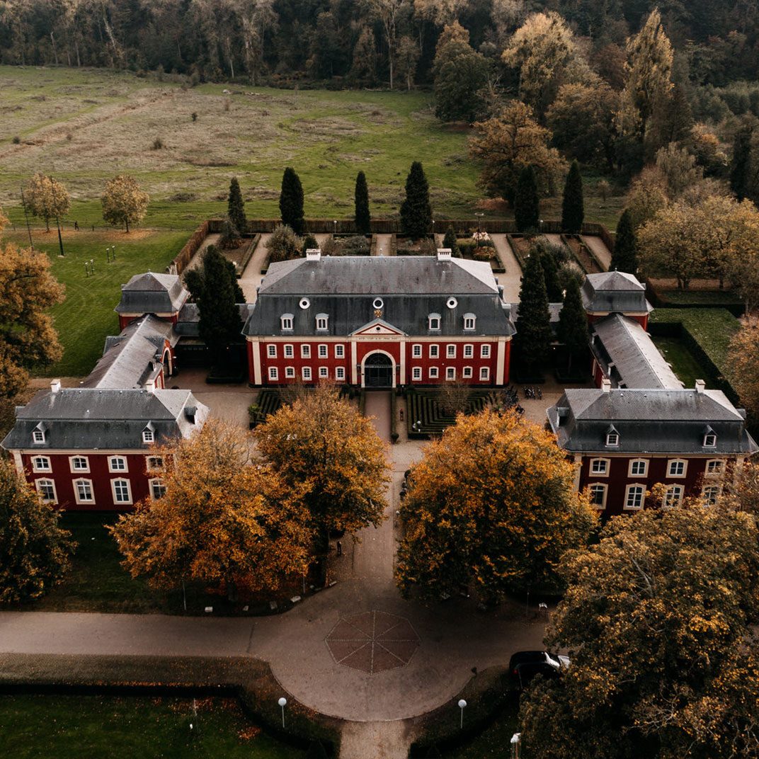 The stately Château St. Gerlach Valkenburg, Netherlands, and its grounds in winter. © Château St. Gerlach Valkenburg, Netherland