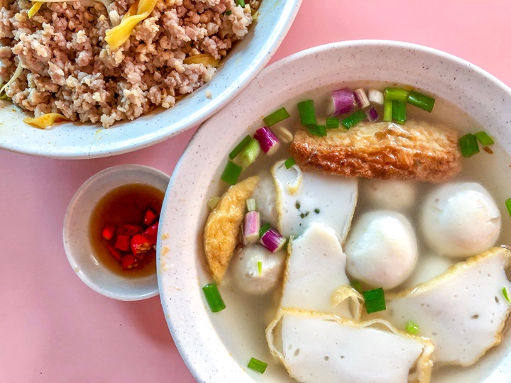 Singapore’s fish balls share the Teochew heritage. (©Shutterstock)