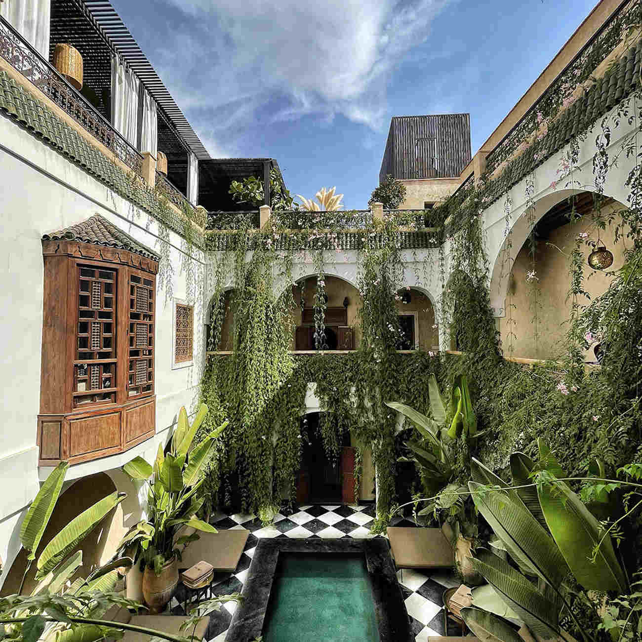 Riad Sakkan in Marokko, bekroond met één MICHELIN Sleutel.