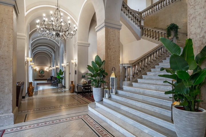 Grand Hotel di Parma, scalinata