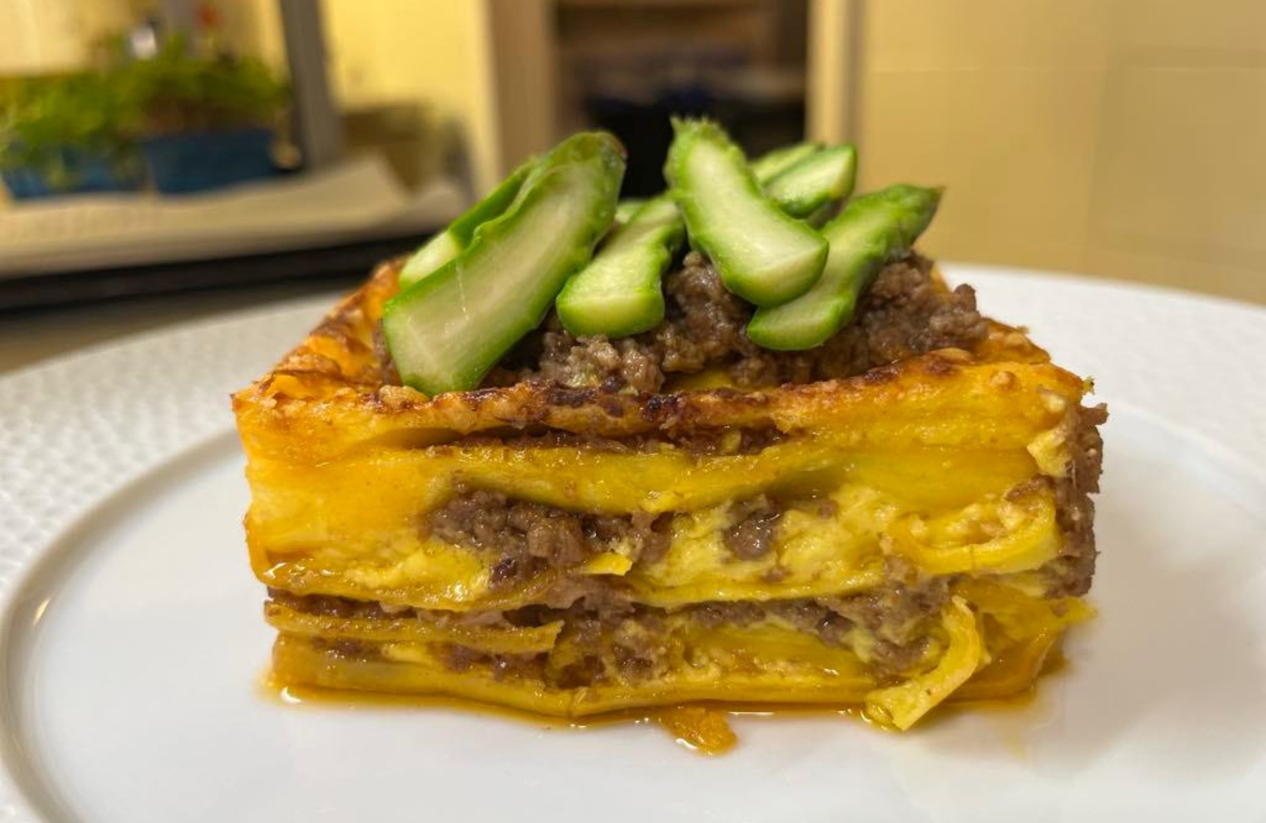 Lasagne agnello e asparagi © Bottega Aleotti