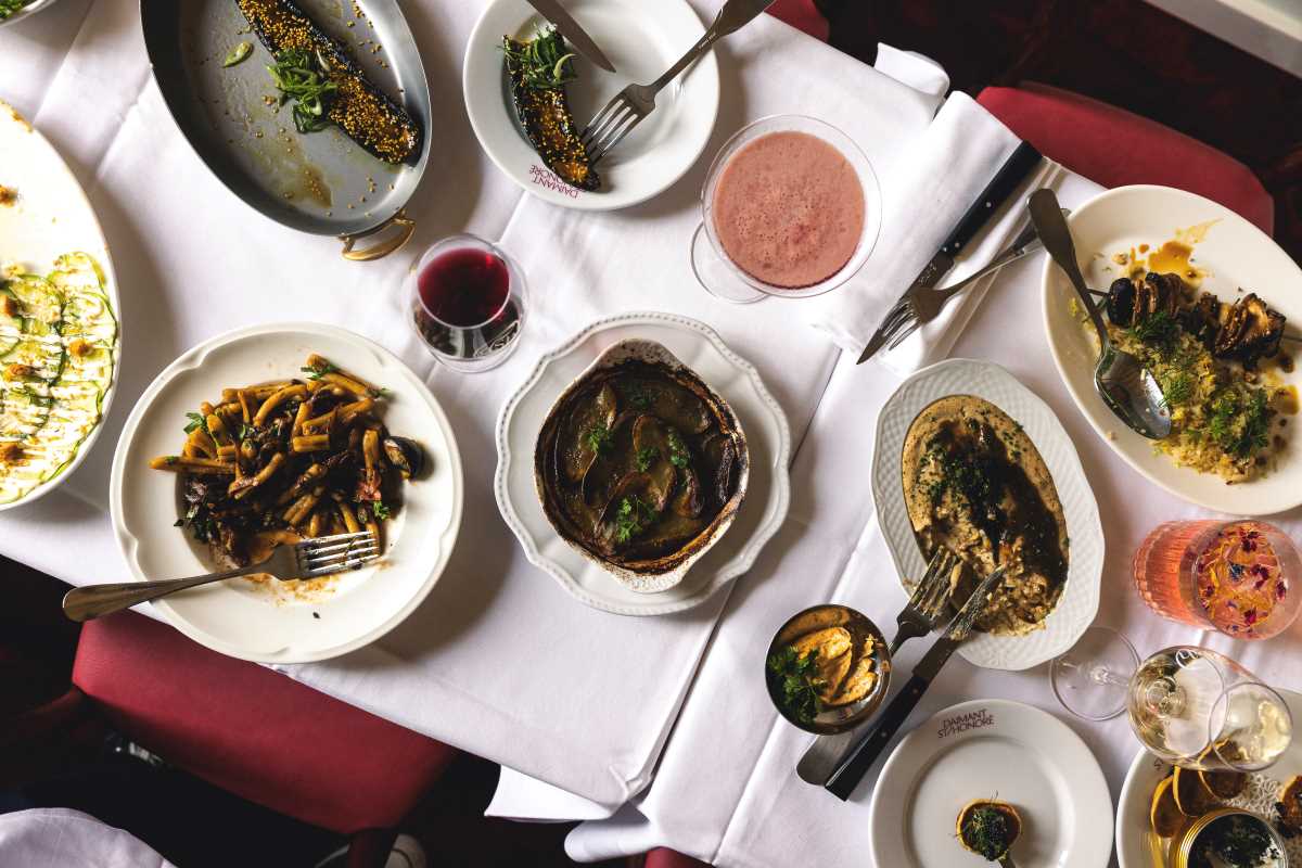A vegan spread at Daimant Saint-Honoré restaurant in Paris. © Léo Kharfan