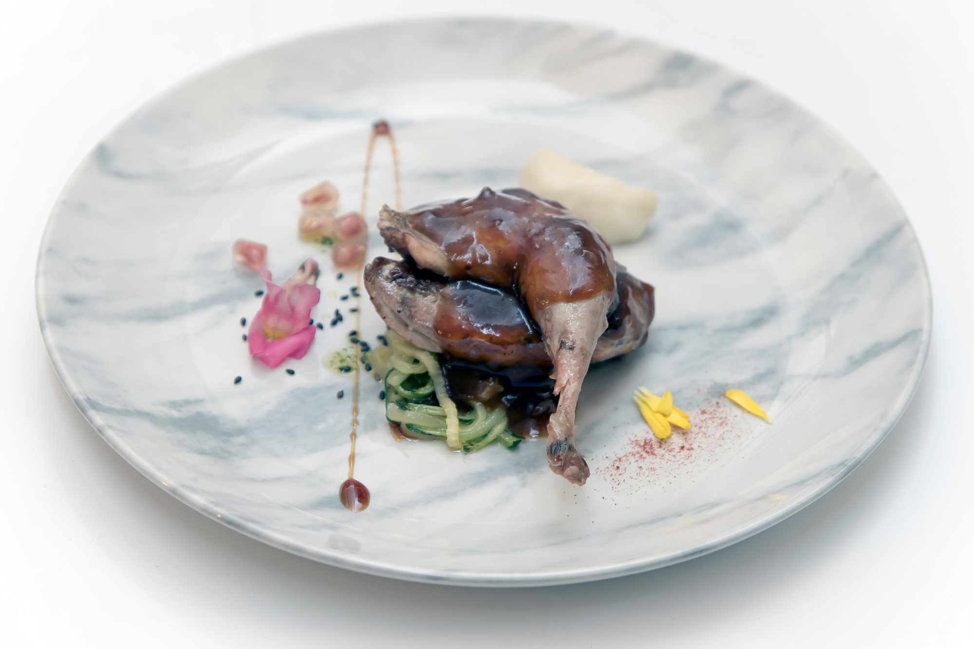 Media perdiz asada, un plato de caza con identidad. © Granero