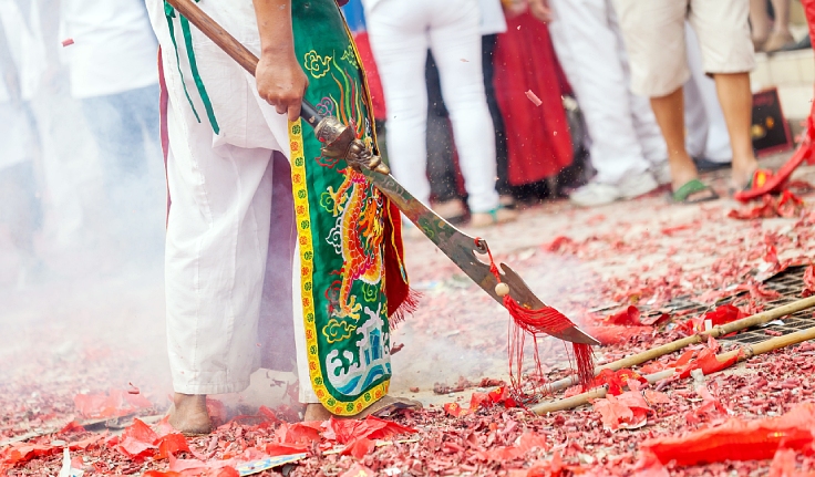 The colorful festival that you shouldn't miss in Phuket (© Shutterstock)