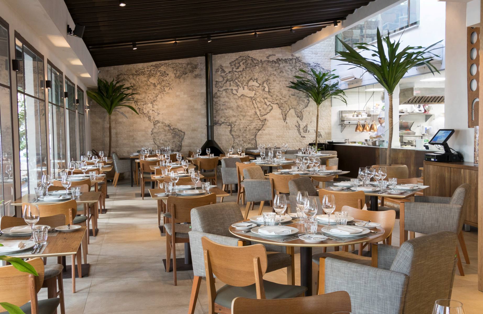 Mondo's spacious and understated interior, with an open kitchen at the back, is the setting for generous and delicious Italian dishes. © Mondo