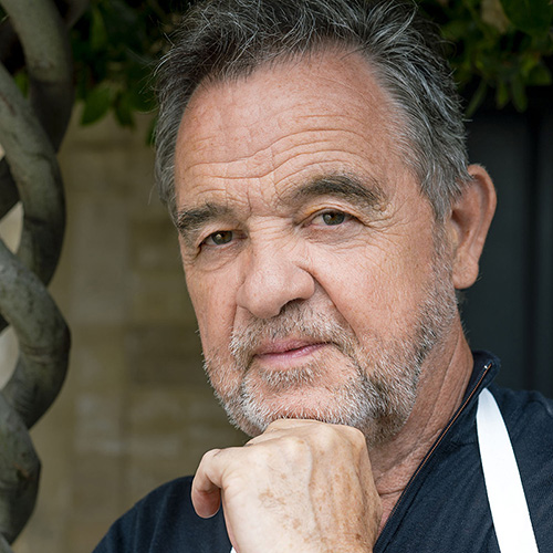 Bernard Pacaud, winner of the MICHELIN Chef Mentor Award. © Hannah Assouline/L'Ambroisie