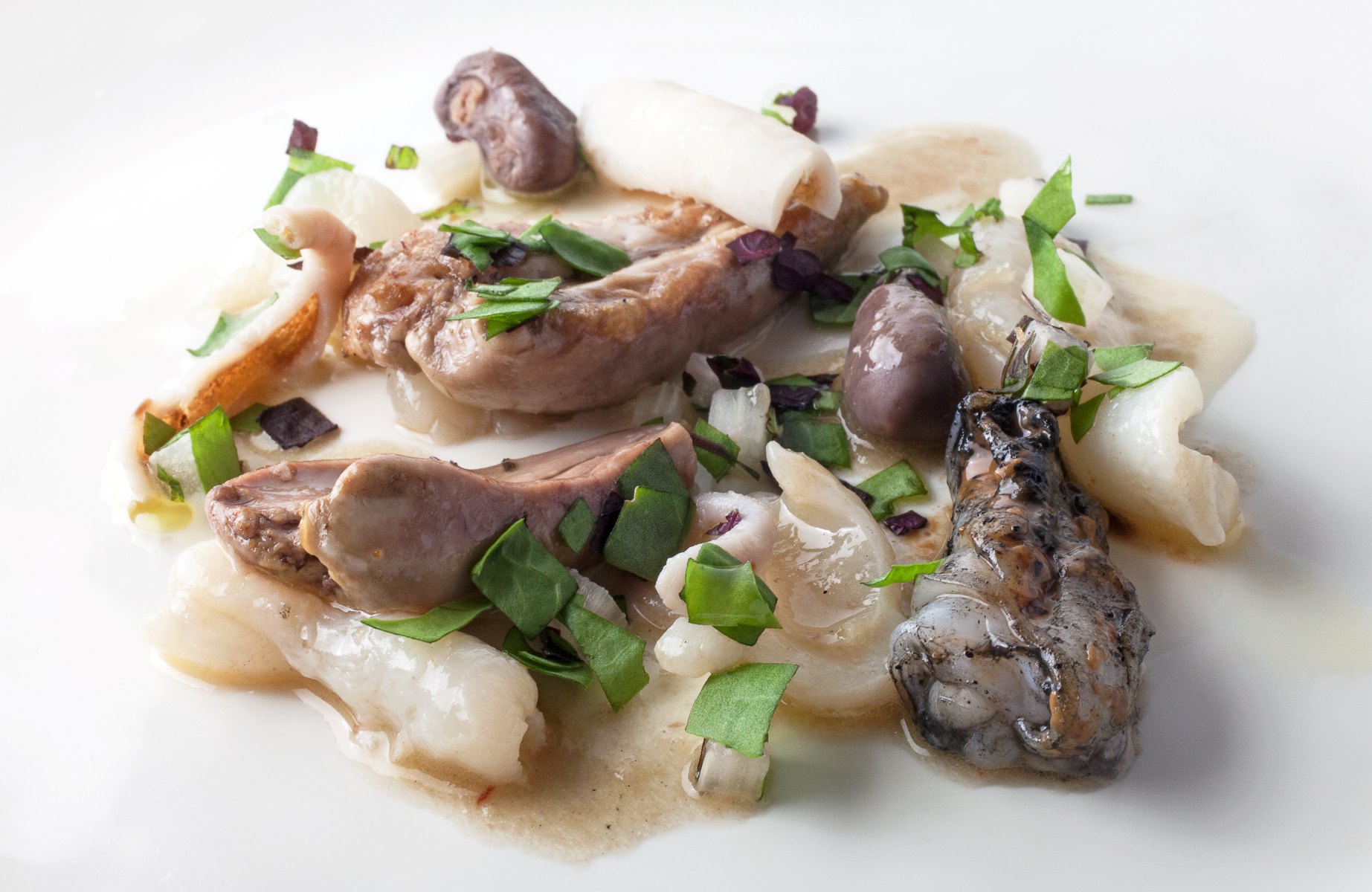 Uliassi il mare dentro - cuori, fegati, uova trippe cartilagini di pesci 