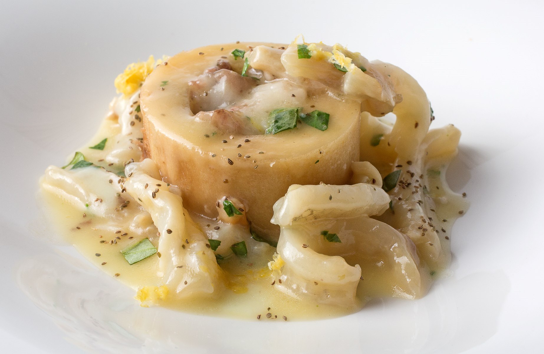 Uliassi ossobuco e trippe di baccala semi di sedano, basilico e limone 