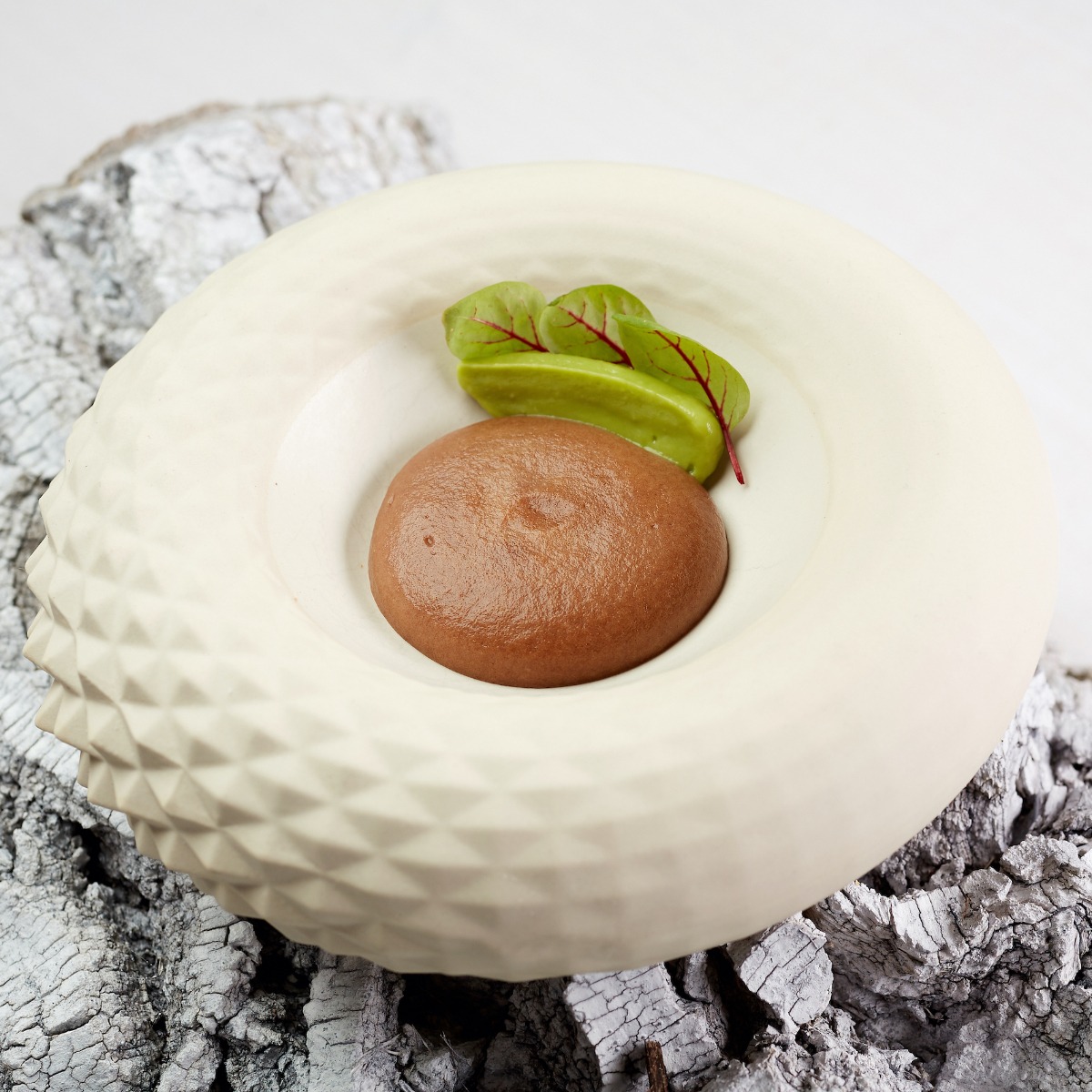 Babatxikia, un pequeño homenaje del restaurante Garena a una legumbre fundamental en la tradición culinaria vasca. © Custodio Foto/Garena