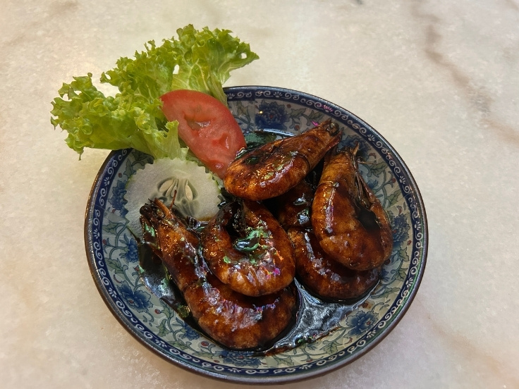 Sifu's Assam Prawn. © The MICHELIN Guide