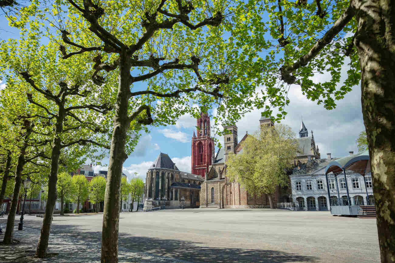 Het Vrijthof in Maastricht. © SerrNovik/iStock
