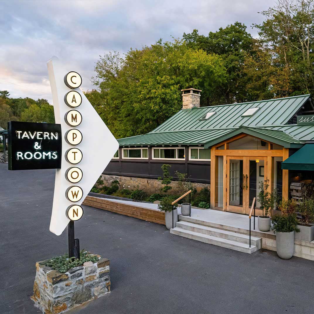 A restored 1930s motel now serves as Camptown’s main lodge. © Camptown