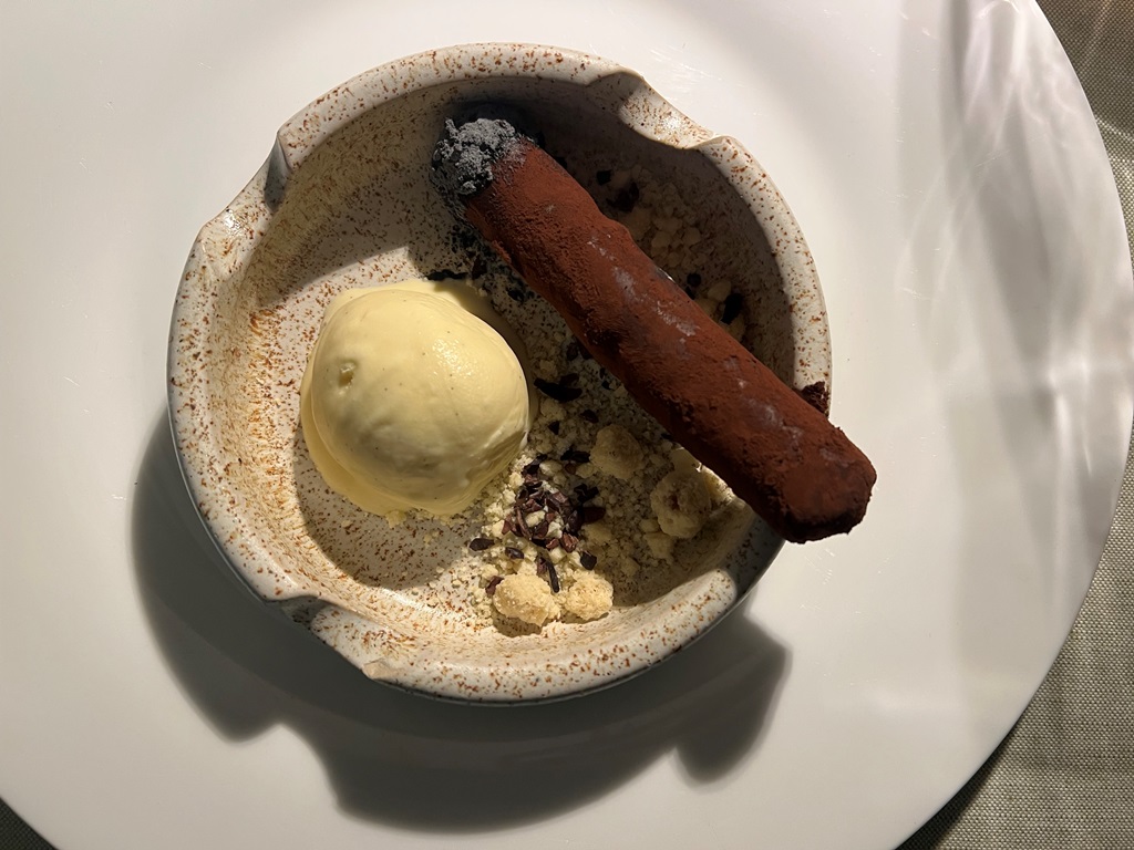Il Convivio Troiani, dessert fumo, cioccolato, tabacco e whiskey