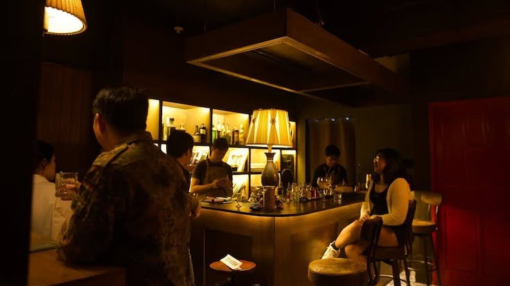 Speakeasy Big Fuzz at Creekside Mall in Amorsolo, Makati (©Big Fuzz)