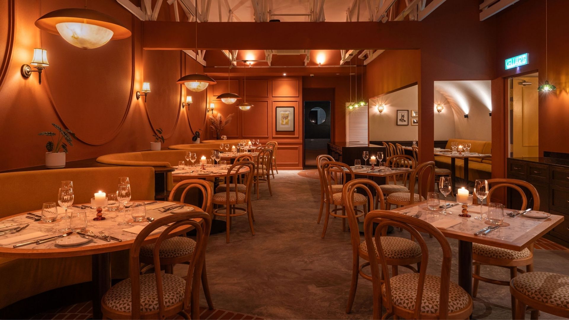 Bidou's main dining area. © Bidou