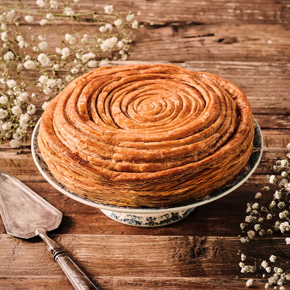 « Ambrée », une des galettes des Rois 2026 de Nina Métayer. Une frangipane au rhum vieux et de subtiles nuances florales et fruitées. © Nina Métayer / Délicatisserie