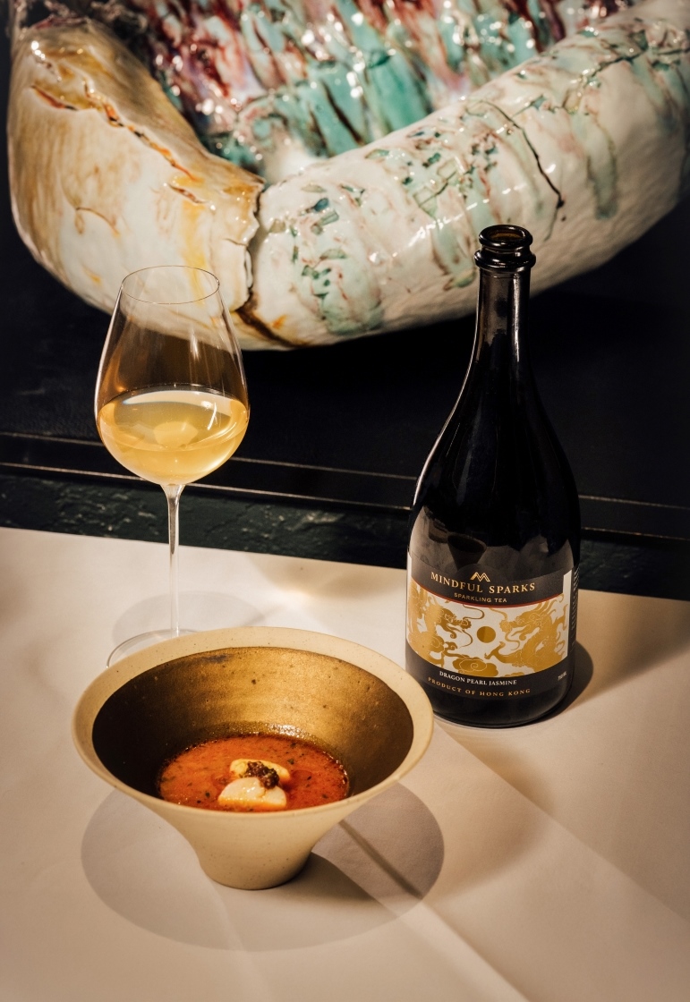 Mindful Sparks_non-alcoholic_sparkling wine.jpg