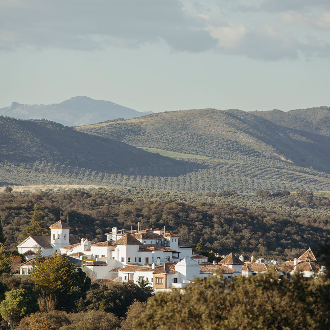 Spectacular natural surroundings at Finca La Bobadilla. © Finca La Bobadilla
