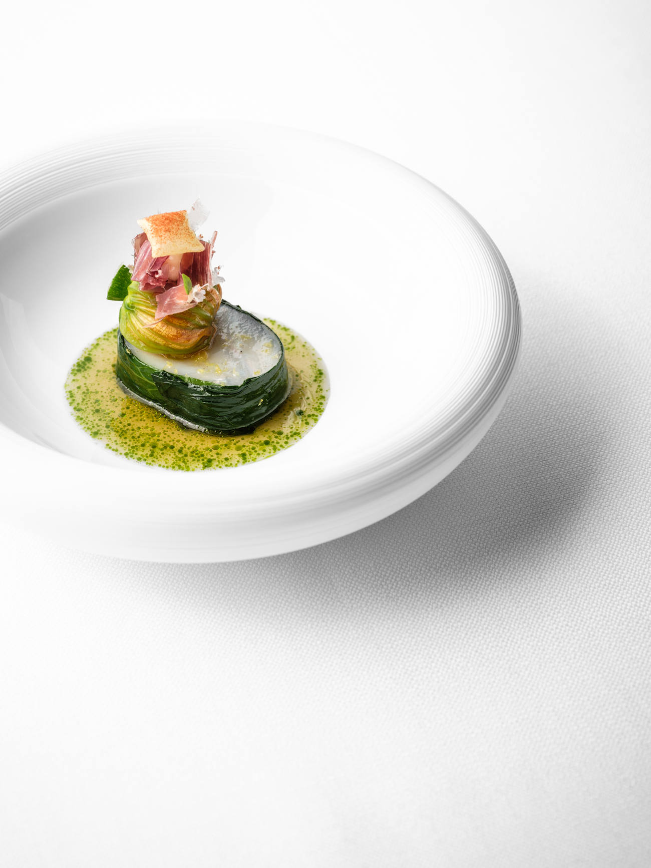 Le restaurant Create by Guido Braeken a été récompensé de deux Étoiles MICHELIN pour son mélange de finesse classique et de polyvalence exotique. © Pieter D'Hoop