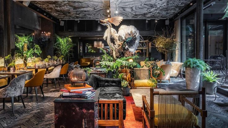 The Mandrake Hotel boasts striking, fantastical interiors (© The Mandrake Hotel)