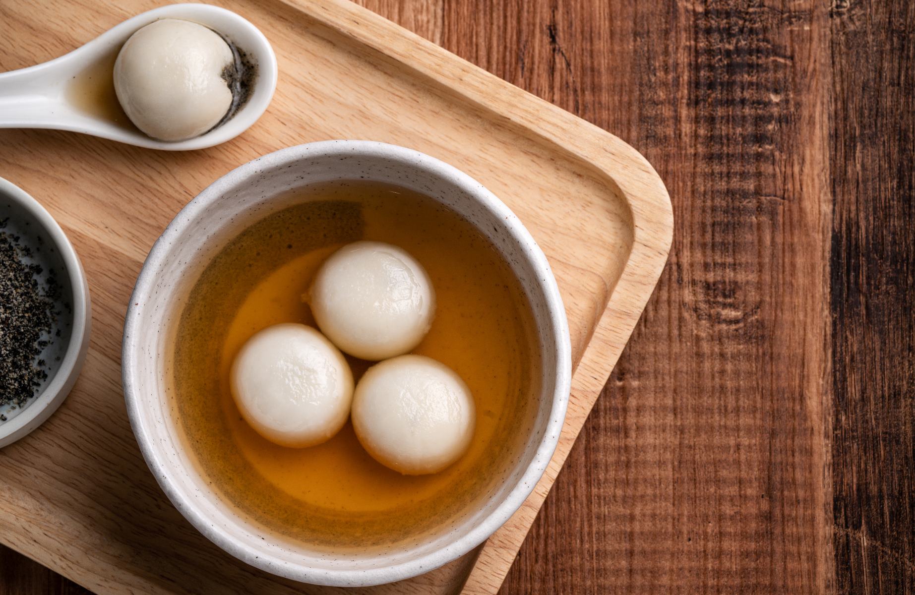 Tang yuan. © Romix Image/Shutterstock