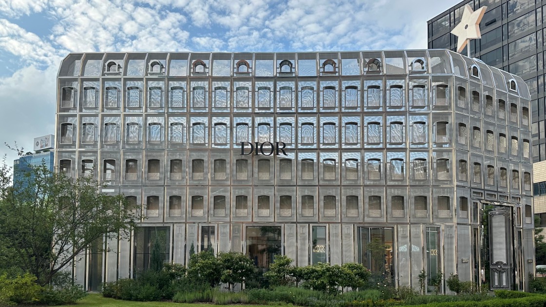 Dior concept store in Seongsu-dong. © Yllyso